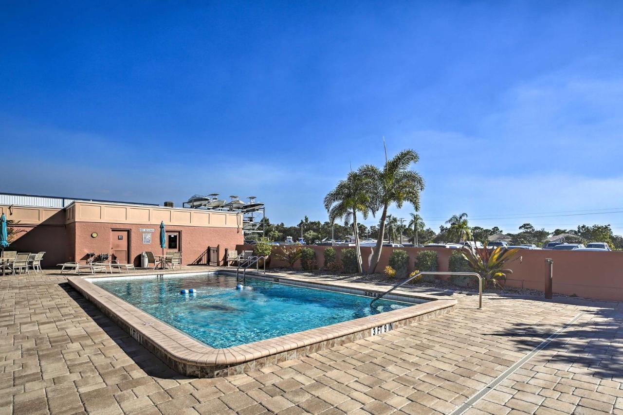 Burnt Store Marina Condo Boat, Swim, Golf! Exterior photo
